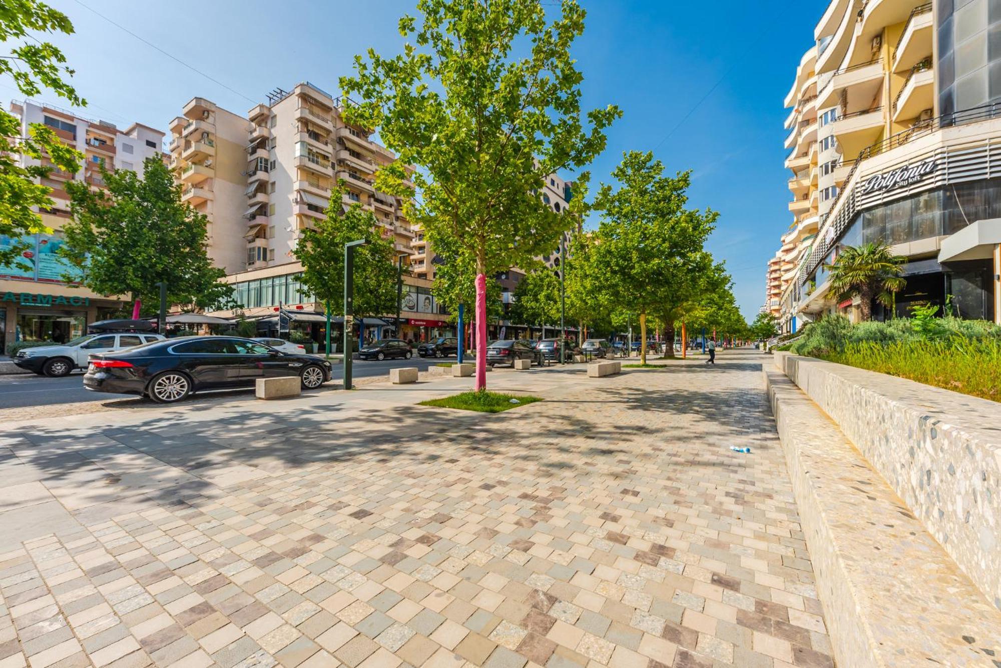 City Center Apartments By Kondo Stays Vlorë Exterior foto